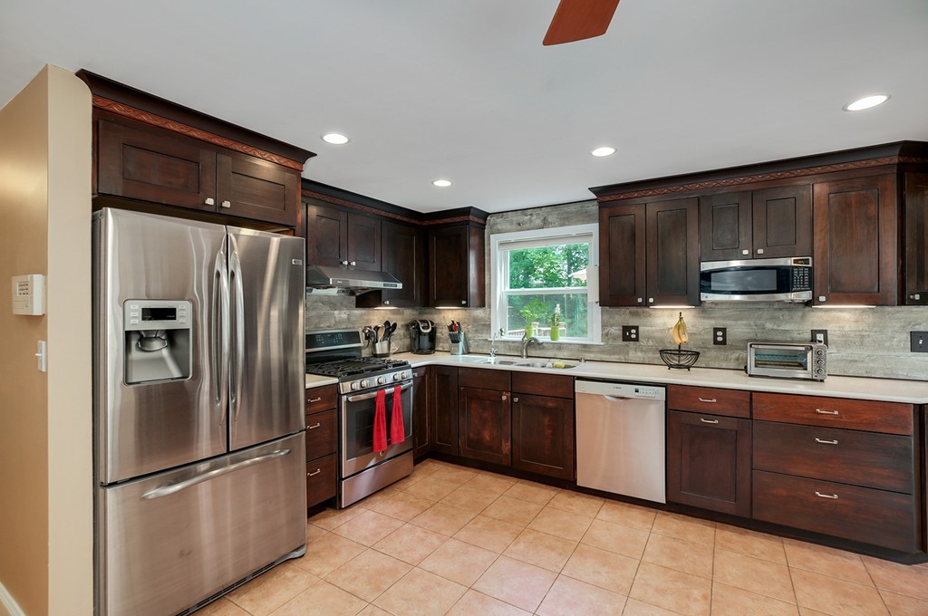 2 Sassamon Street Canton, MA 02021 - Photo 4 of 30 Gallery Image 4