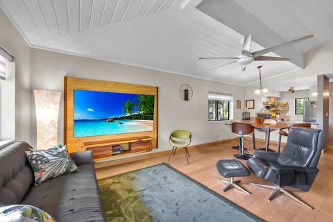 $590,000 | 3788 Lower Honoapiilani Road, Unit E212, Lahaina, HI 96761