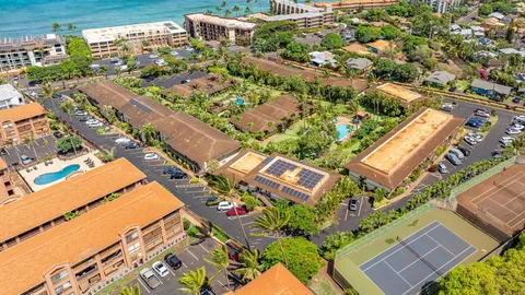 $590,000 | 3788 Lower Honoapiilani Road, Unit E212, Lahaina, HI 96761
