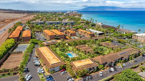 $590,000 | 3788 Lower Honoapiilani Road, Unit E212, Lahaina, HI 96761