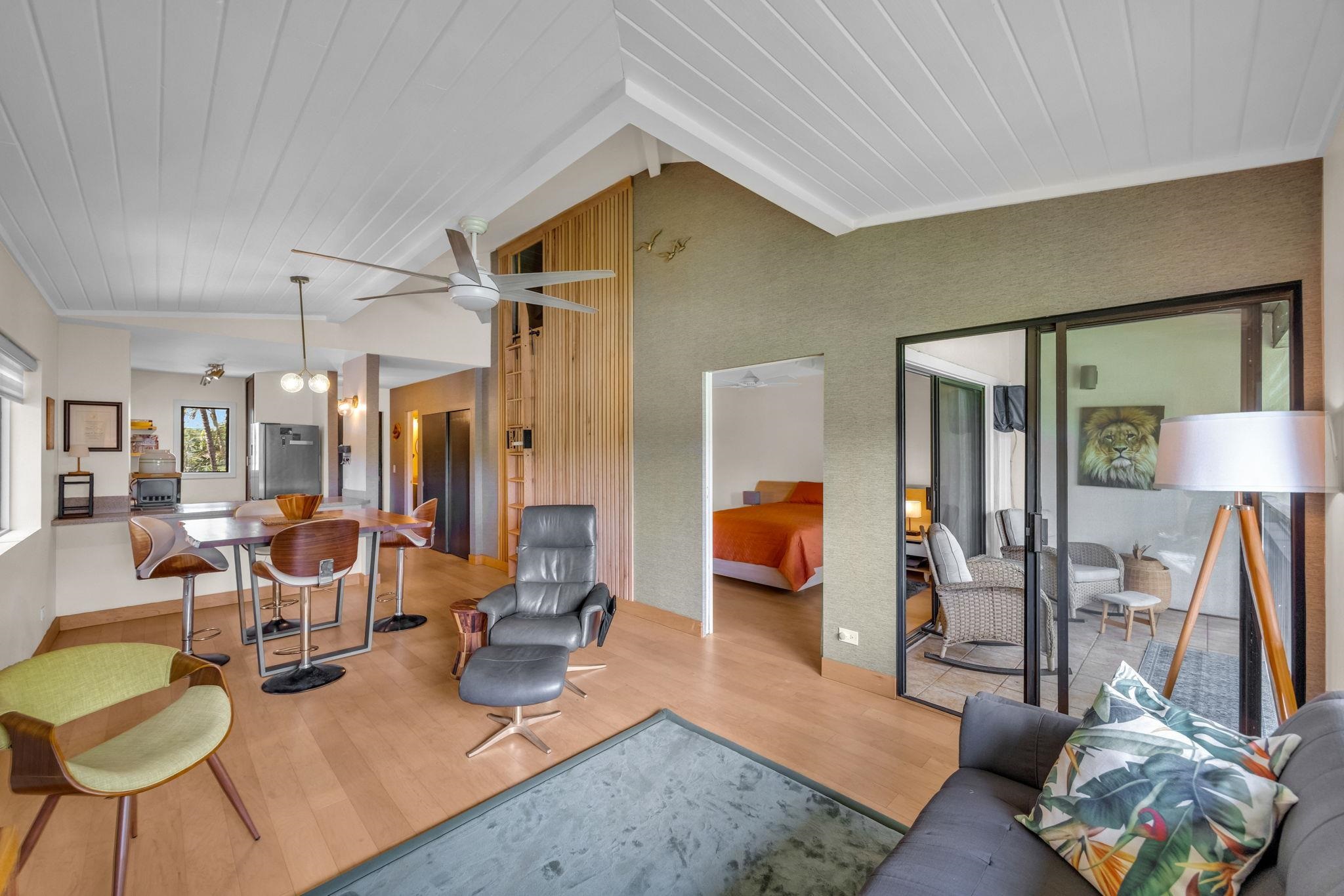 3788 Lower Honoapiilani Road, Unit E212 Lahaina, HI 96761 - Photo 5 of 36