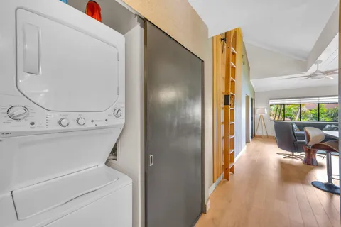 $590,000 | 3788 Lower Honoapiilani Road, Unit E212, Lahaina, HI 96761