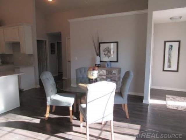 47348 Mariners Point Chesterfield, MI 48051 - Photo 4 of 11