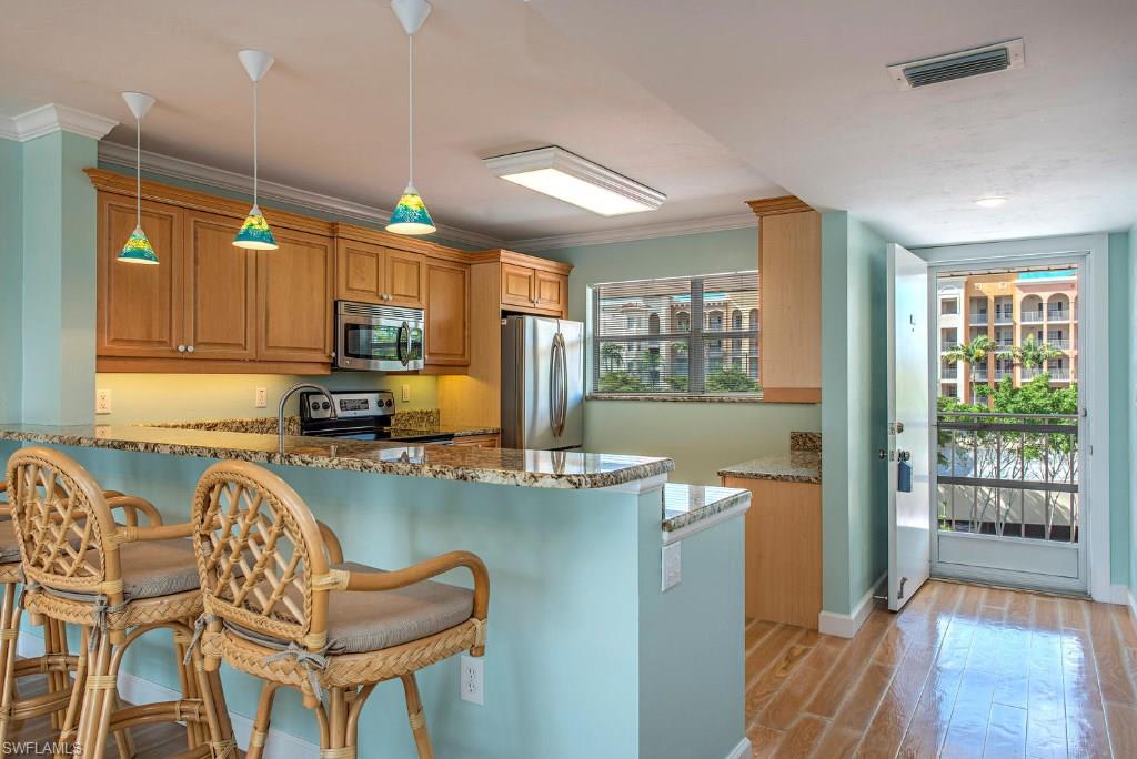 307 Goodlette Road South, Unit B506 Naples, FL 34102 - Photo 7 of 12 Gallery Image 7