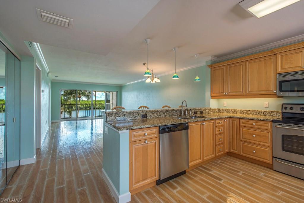 307 Goodlette Road South, Unit B506 Naples, FL 34102 - Photo 8 of 12 Gallery Image 8