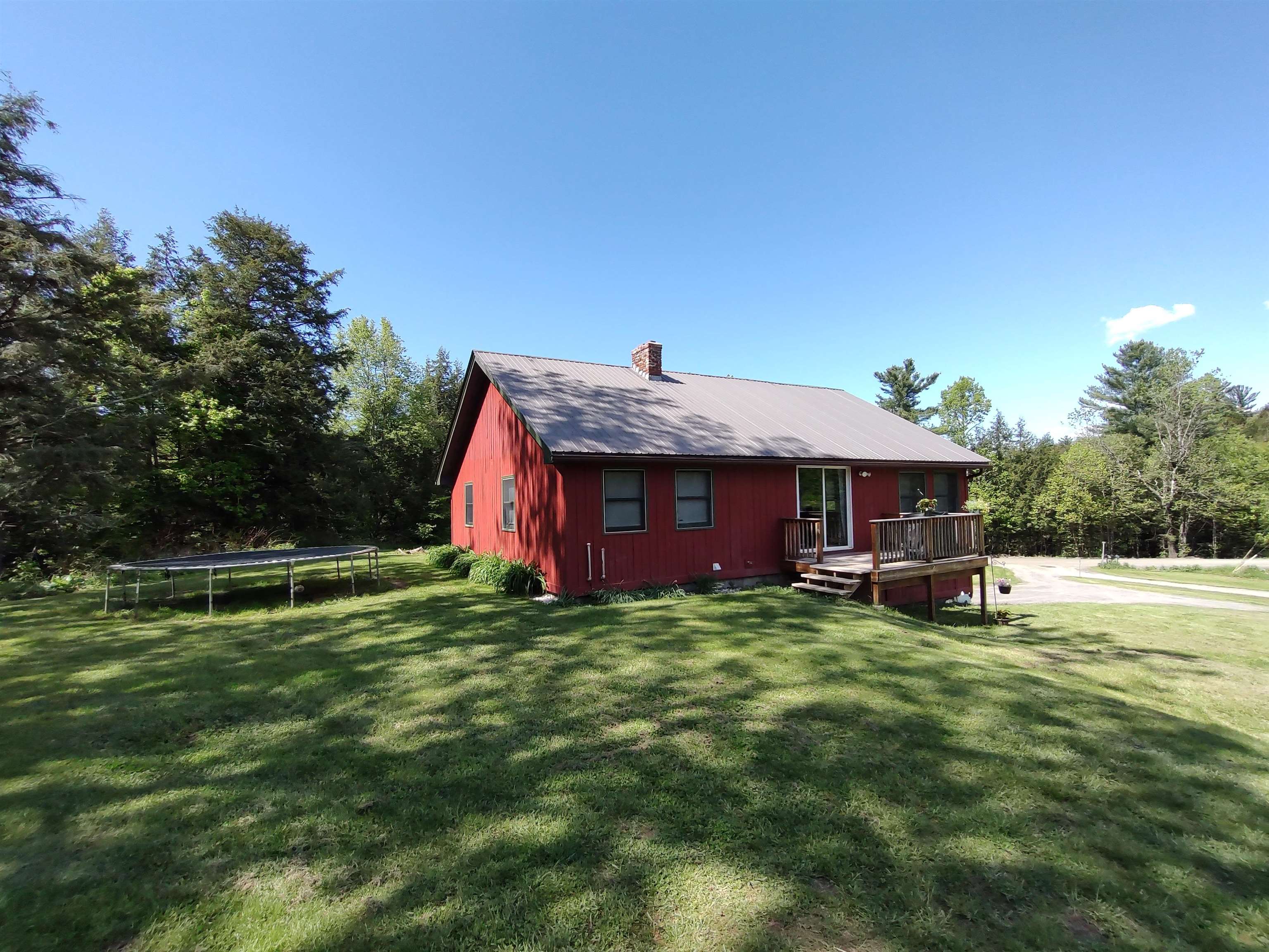 28 Cedar Lane Cambridge, VT 05464 - Photo 2 of 33