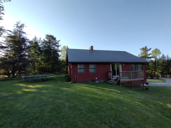 $390,000 | 28 Cedar Lane, Cambridge, VT 05464