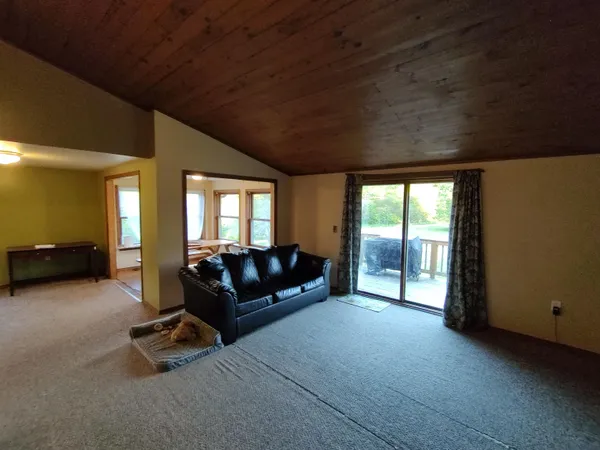 $390,000 | 28 Cedar Lane, Cambridge, VT 05464
