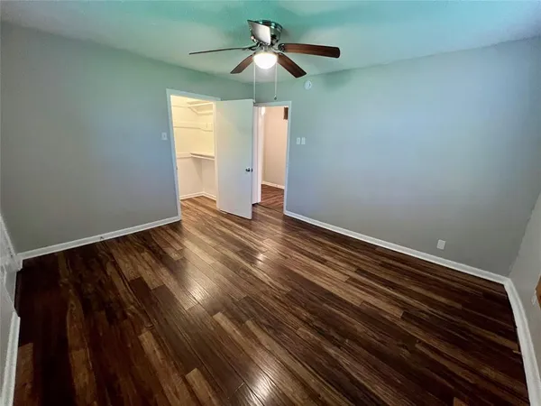 $1,750 | 300 West 4th Street, Springtown, TX 76082
