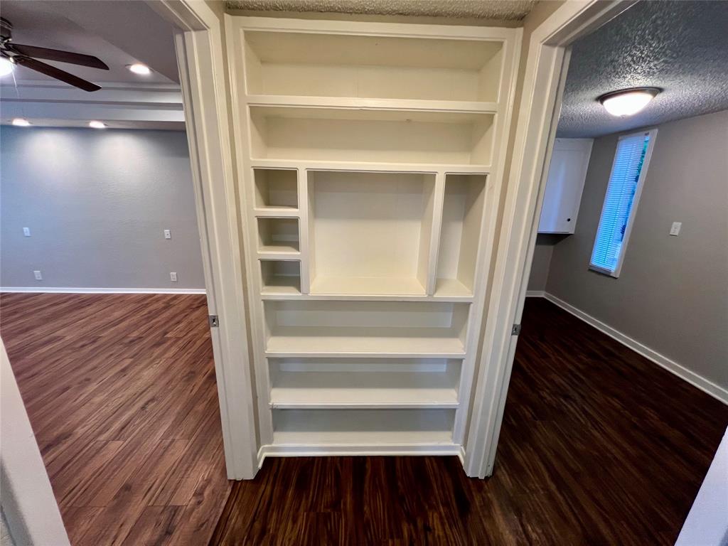 300 West 4th Street Springtown, TX 76082 - Photo 17 of 21