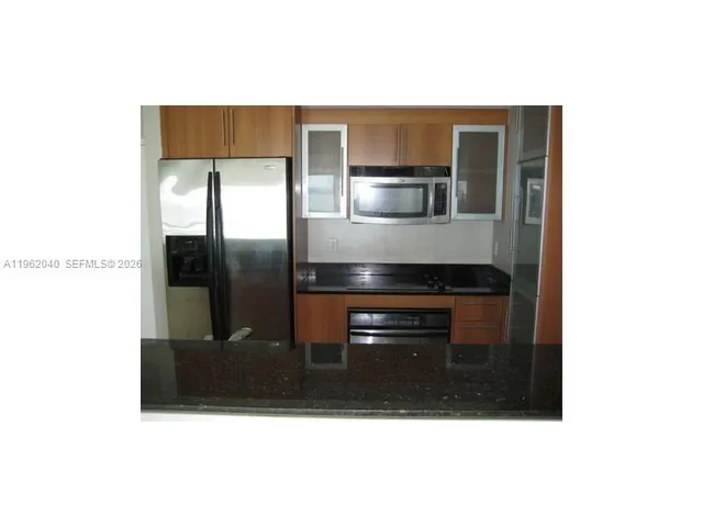 $3,750 | 325 South Biscayne Boulevard, Unit 3822, Miami, FL 33131