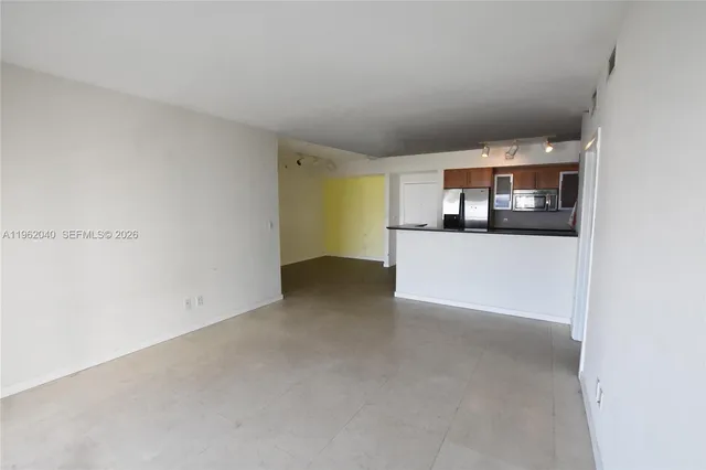 $3,750 | 325 South Biscayne Boulevard, Unit 3822, Miami, FL 33131