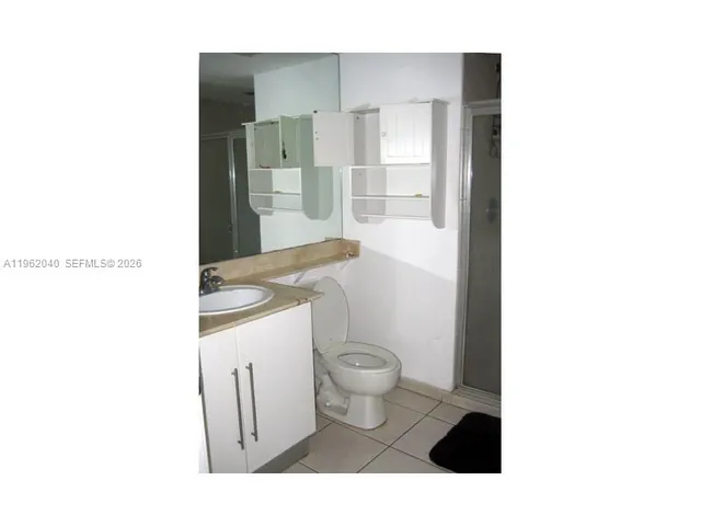 $3,750 | 325 South Biscayne Boulevard, Unit 3822, Miami, FL 33131