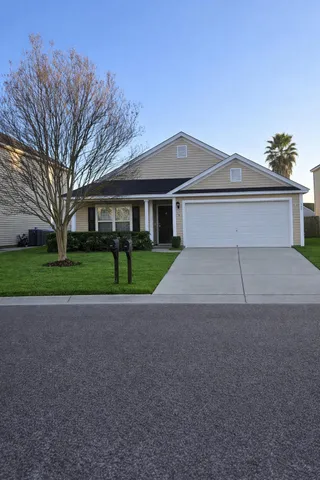 $310,000 | 309 Bradley Bend Drive, Moncks Corner, SC 29461