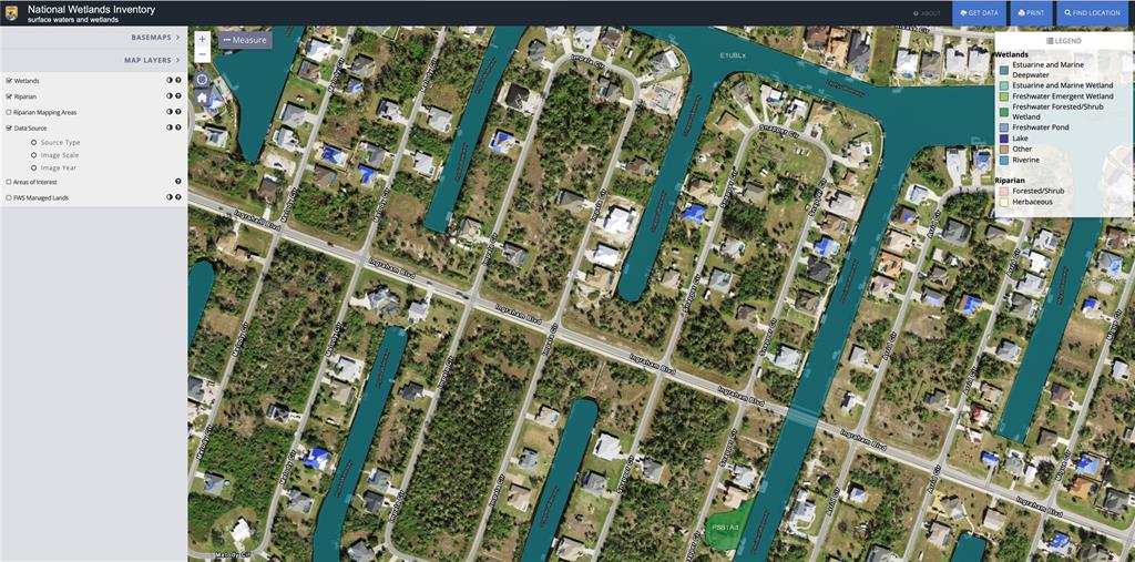 9150 Snapper Circle Port Charlotte, FL 33981 - Photo 19 of 27 a close up of a plant