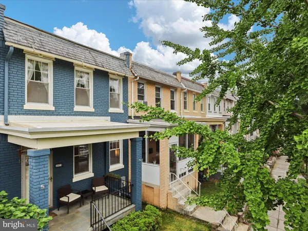 $5,500 | 1813 Bay Street Southeast, Washington, DC 20003