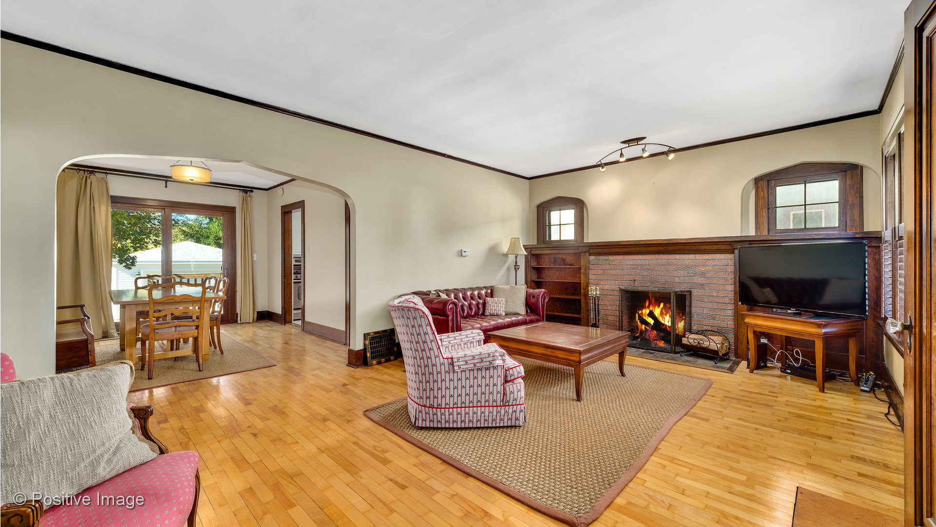 404 Lyon Avenue Wheaton, IL 60187 - Photo 4 of 20