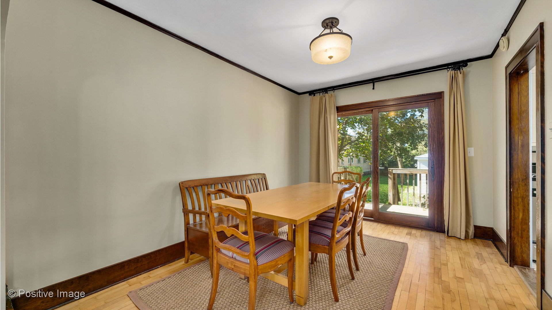 404 Lyon Avenue Wheaton, IL 60187 - Photo 7 of 20