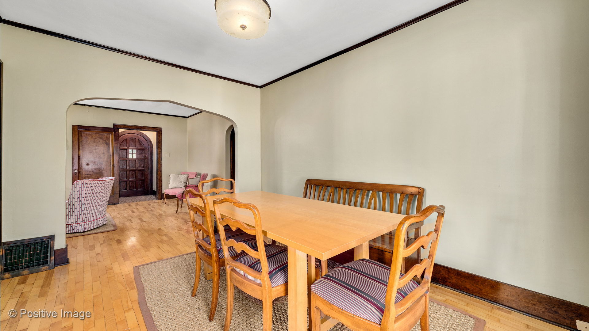 404 Lyon Avenue Wheaton, IL 60187 - Photo 8 of 20