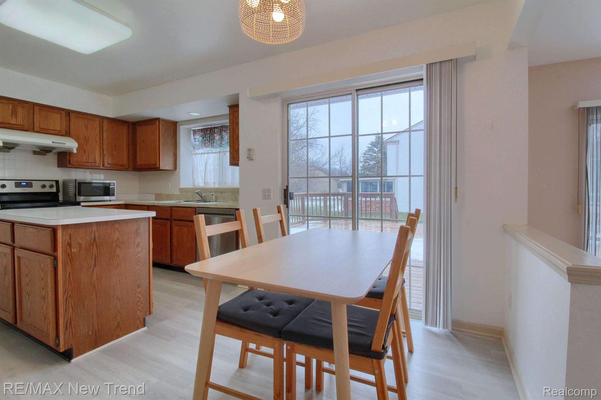 24728 Jamestowne Road Novi, MI 48375 - Photo 15 of 35 Gallery Image 15
