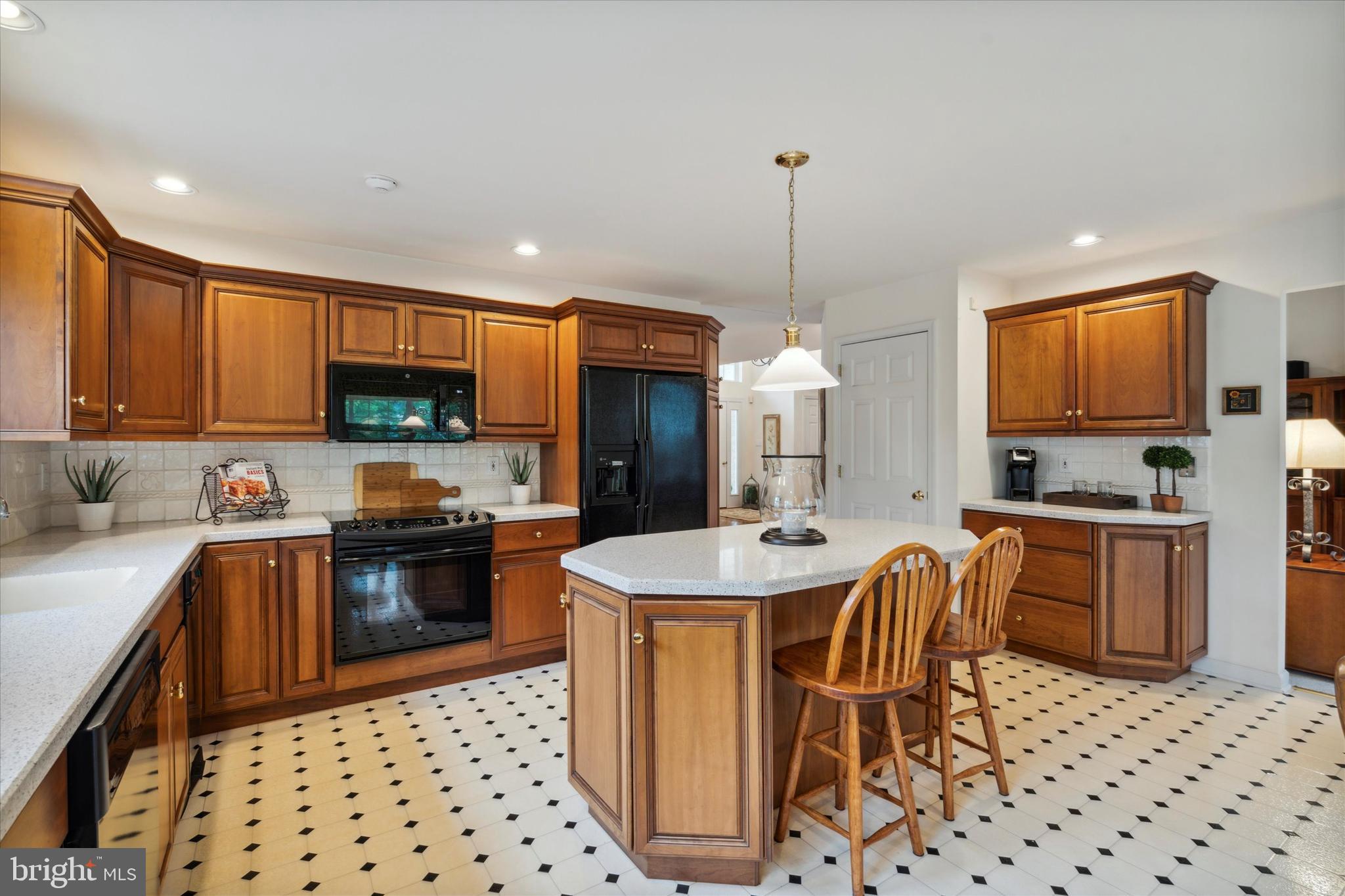 2011 Deer Ridge Drive Pottstown, PA 19464 - Photo 9 of 24