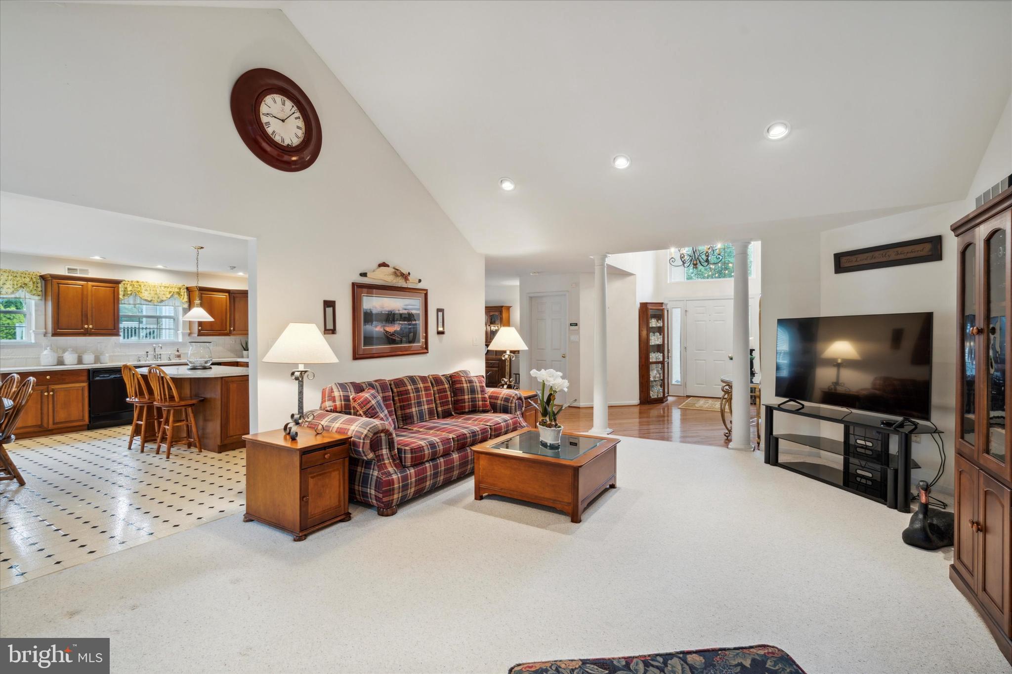 2011 Deer Ridge Drive Pottstown, PA 19464 - Photo 10 of 24 Living Room