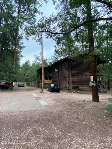 $1,030,000 | 300 East White Mountain Boulevard, Lakeside, AZ 85929