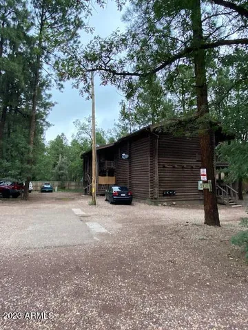 $1,030,000 | 300 East White Mountain Boulevard, Lakeside, AZ 85929