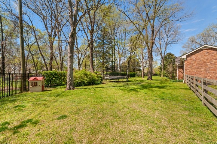 503 Huckleberry Road Nashville, TN 37205 - Photo 45 of 49 Gallery Image 45