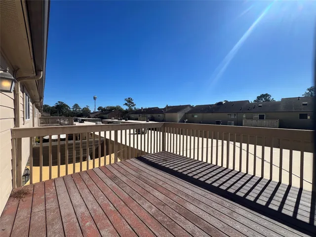 $2,300 | 980 Memorial Village Drive, Unit 47, Houston, TX 77024