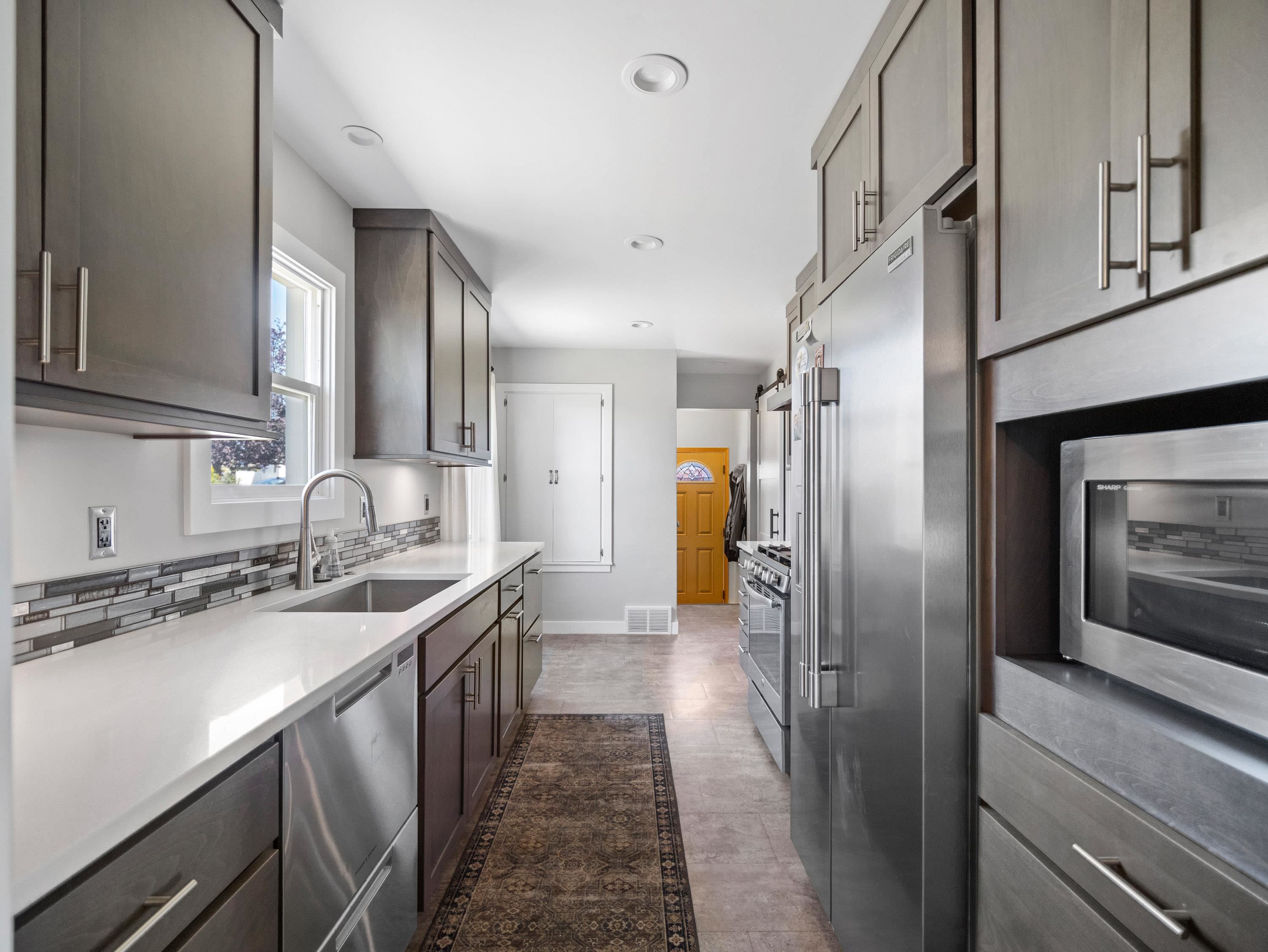 2118 North Hemlock Street Spokane, WA 99205 - Photo 11 of 45