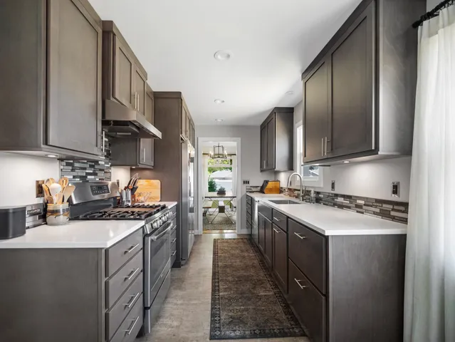 $440,000 | 2118 North Hemlock Street, Spokane, WA 99205