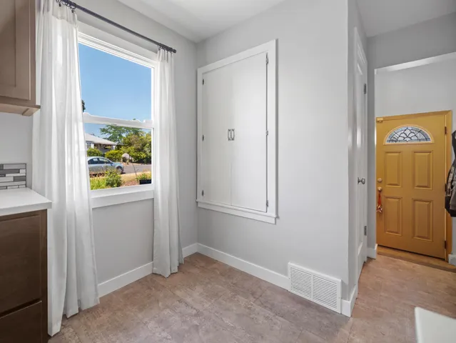 $440,000 | 2118 North Hemlock Street, Spokane, WA 99205