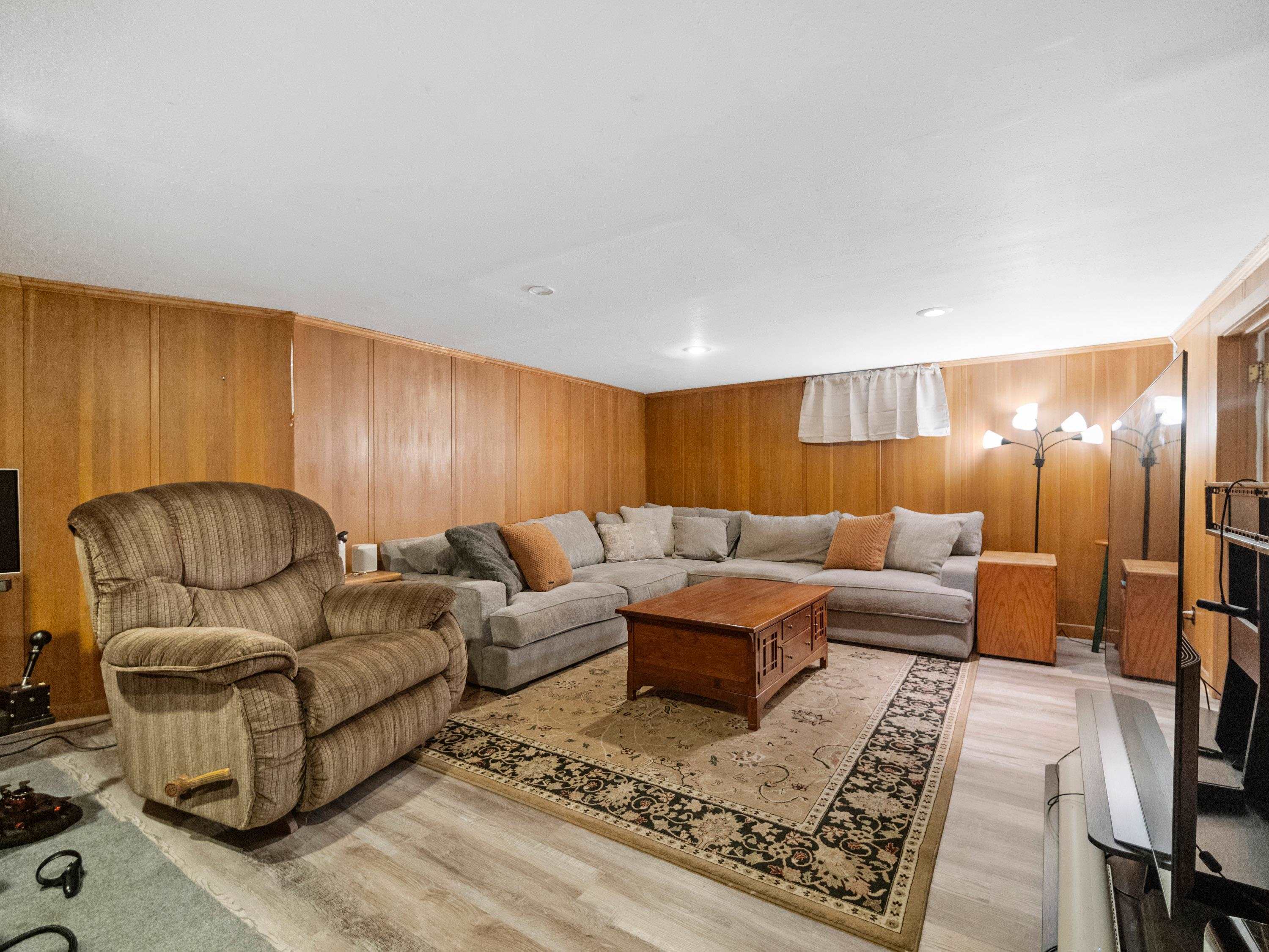 2118 North Hemlock Street Spokane, WA 99205 - Photo 27 of 45