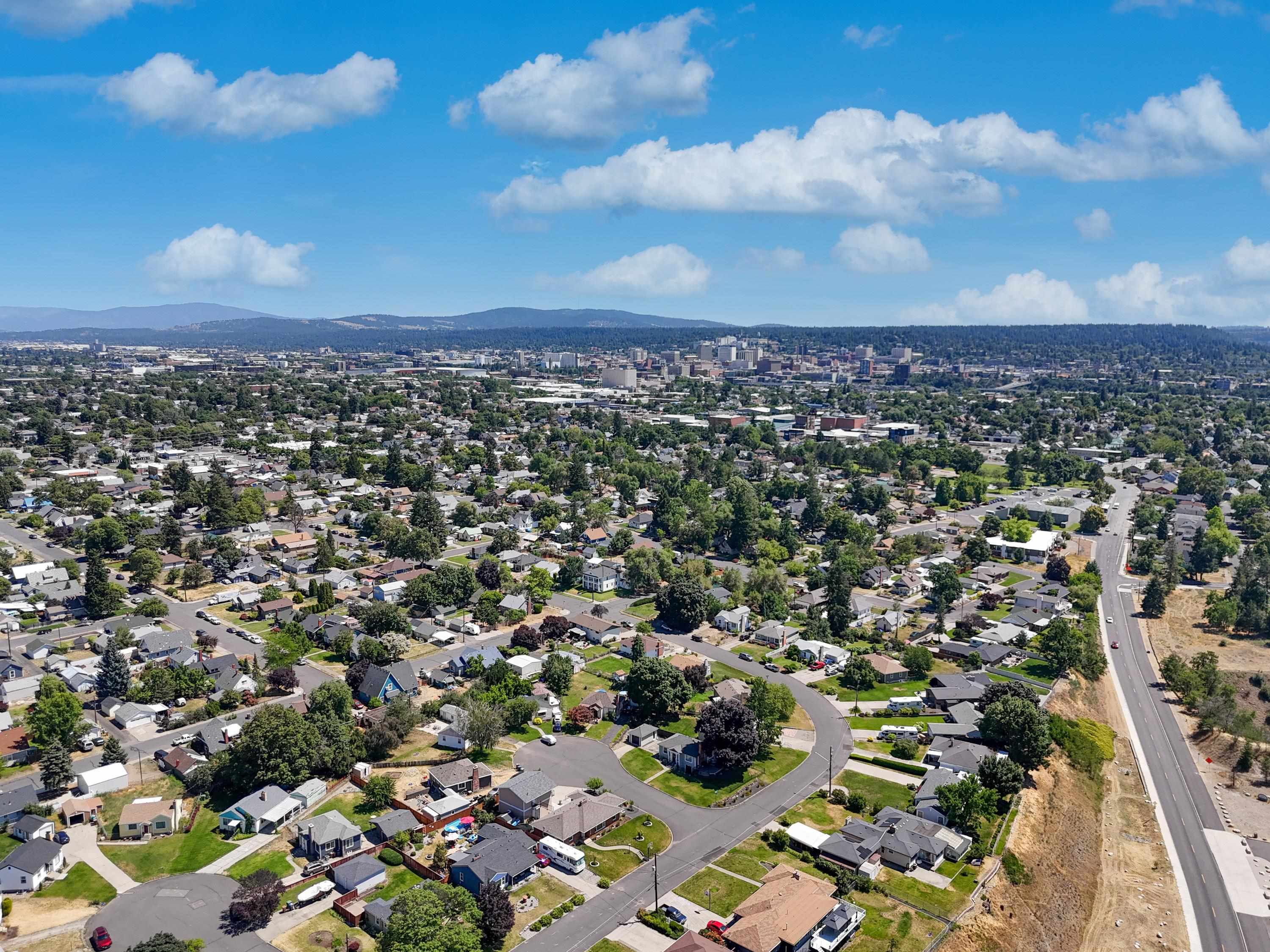 2118 North Hemlock Street Spokane, WA 99205 - Photo 44 of 45