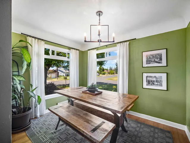 $440,000 | 2118 North Hemlock Street, Spokane, WA 99205