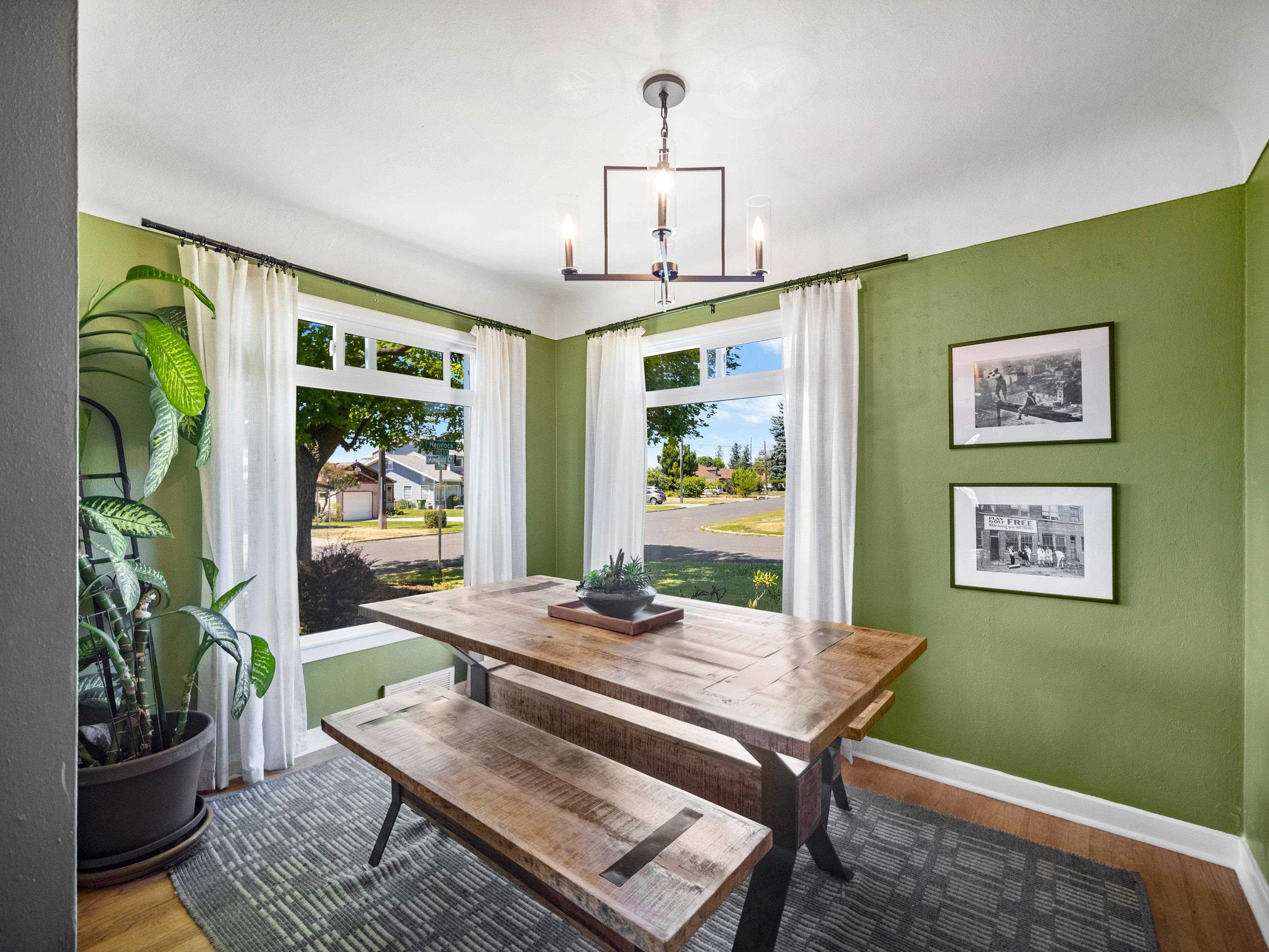 2118 North Hemlock Street Spokane, WA 99205 - Photo 7 of 45