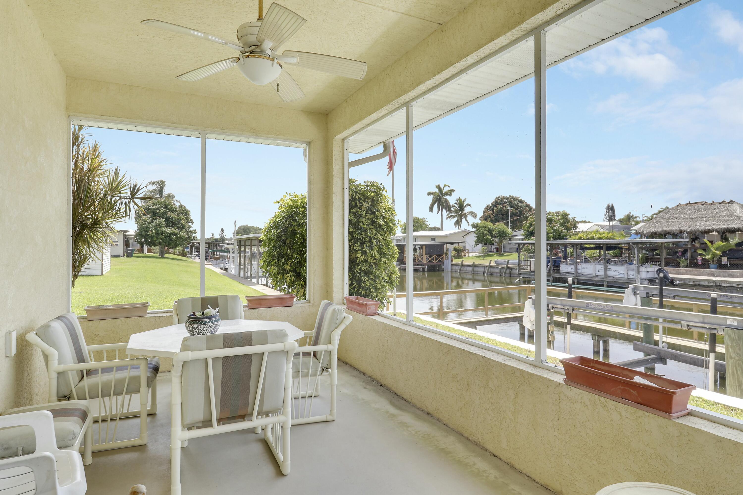 1914 Southeast 30th Street Okeechobee, FL 34974 - Photo 20 of 41 Patio