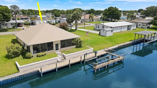 $450,000 | 1914 Southeast 30th Street, Okeechobee, FL 34974