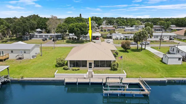 $450,000 | 1914 Southeast 30th Street, Okeechobee, FL 34974