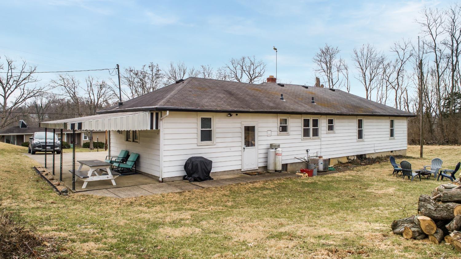 9807 Daly Road Cincinnati, OH 45231 - Photo 32 of 39 Gallery Image 32