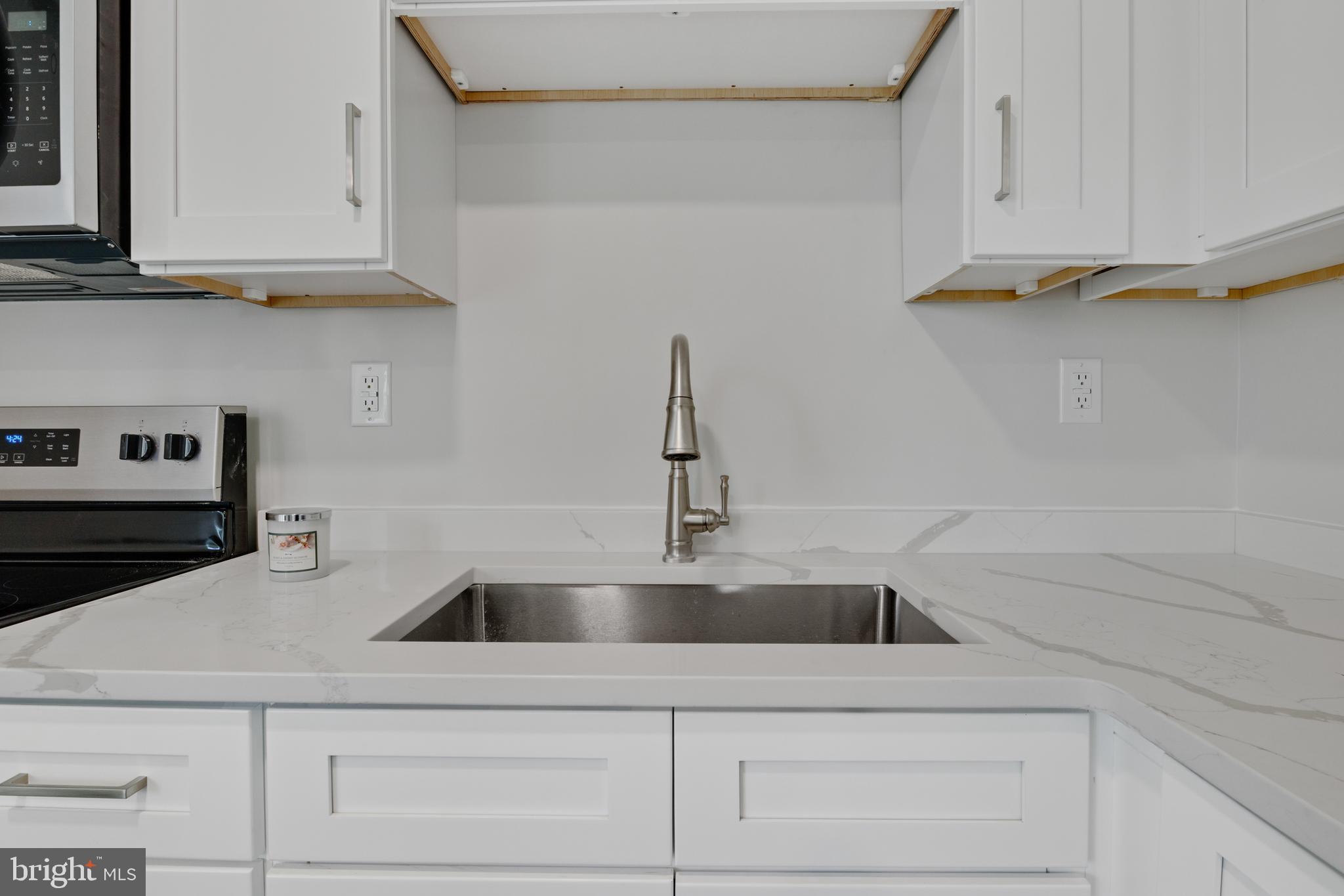 705 Terrace Road York, PA 17404 - Photo 12 of 34 Gallery Image 12
