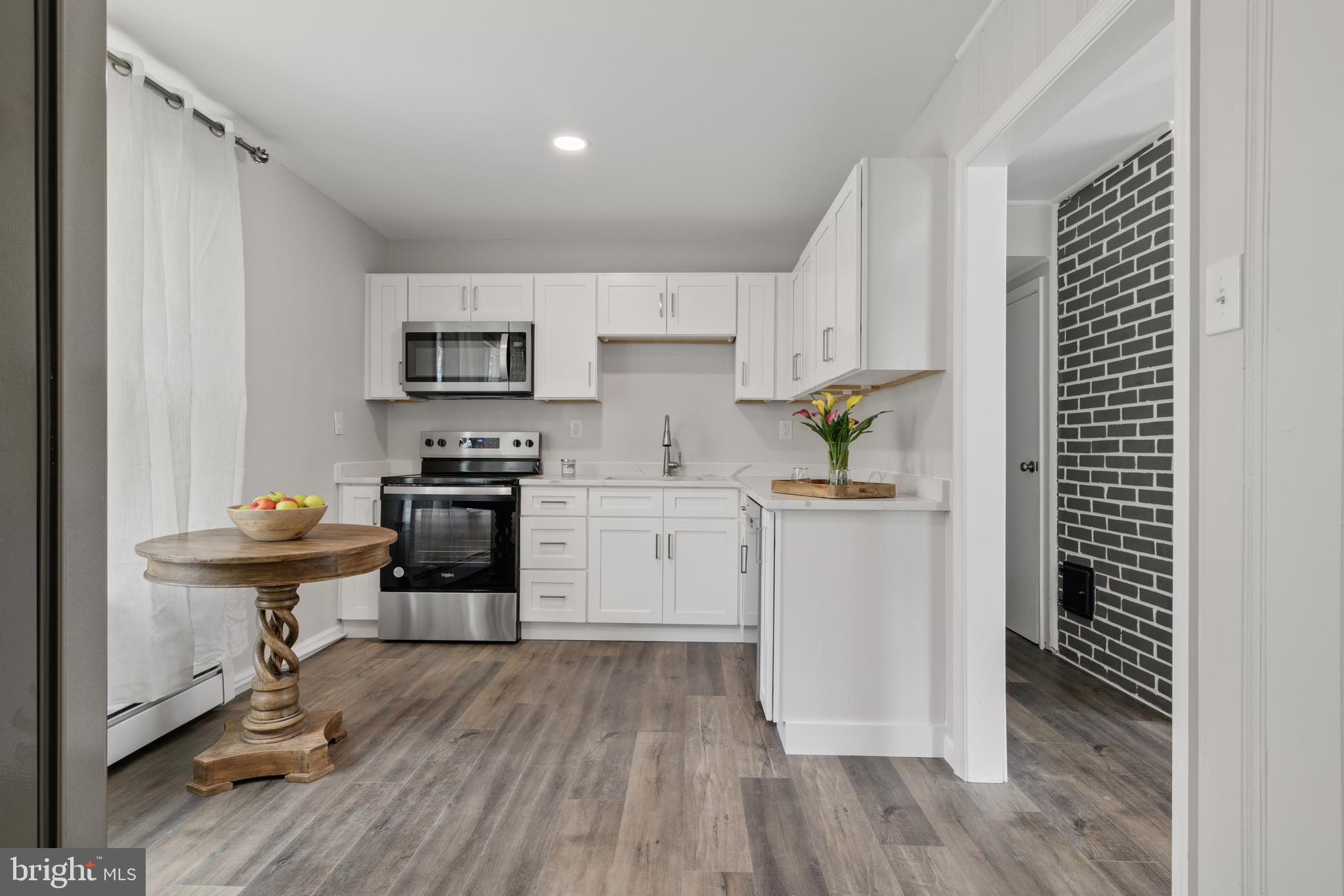 705 Terrace Road York, PA 17404 - Photo 10 of 34 Gallery Image 10