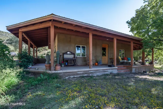 $1,757,000 | 1320 Grisby Road, Skull Valley, AZ 86338