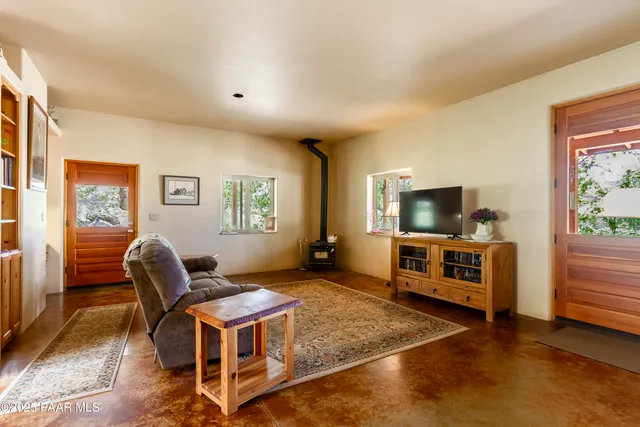 $1,757,000 | 1320 Grisby Road, Skull Valley, AZ 86338