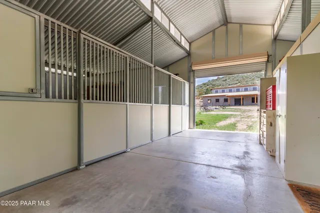 $1,757,000 | 1320 Grisby Road, Skull Valley, AZ 86338