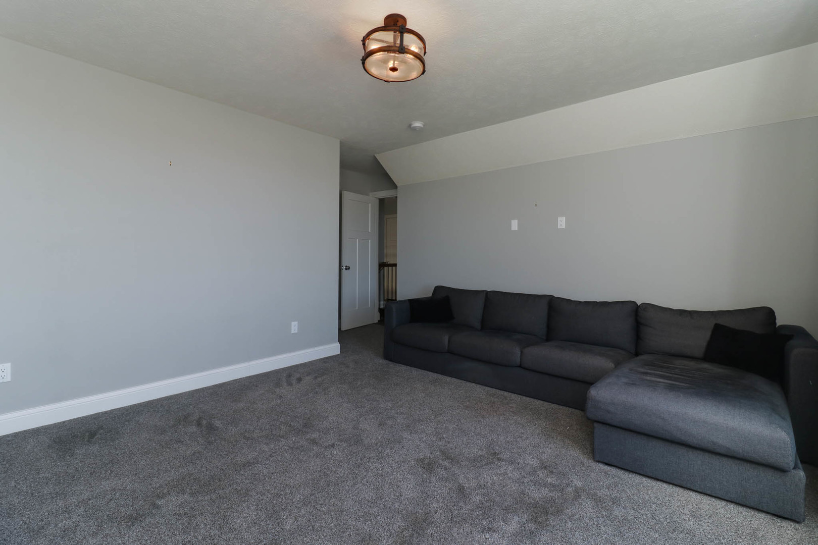 16658 North 200 East Road Danvers, IL 61732 - Photo 34 of 47 a living room with furniture and a rug