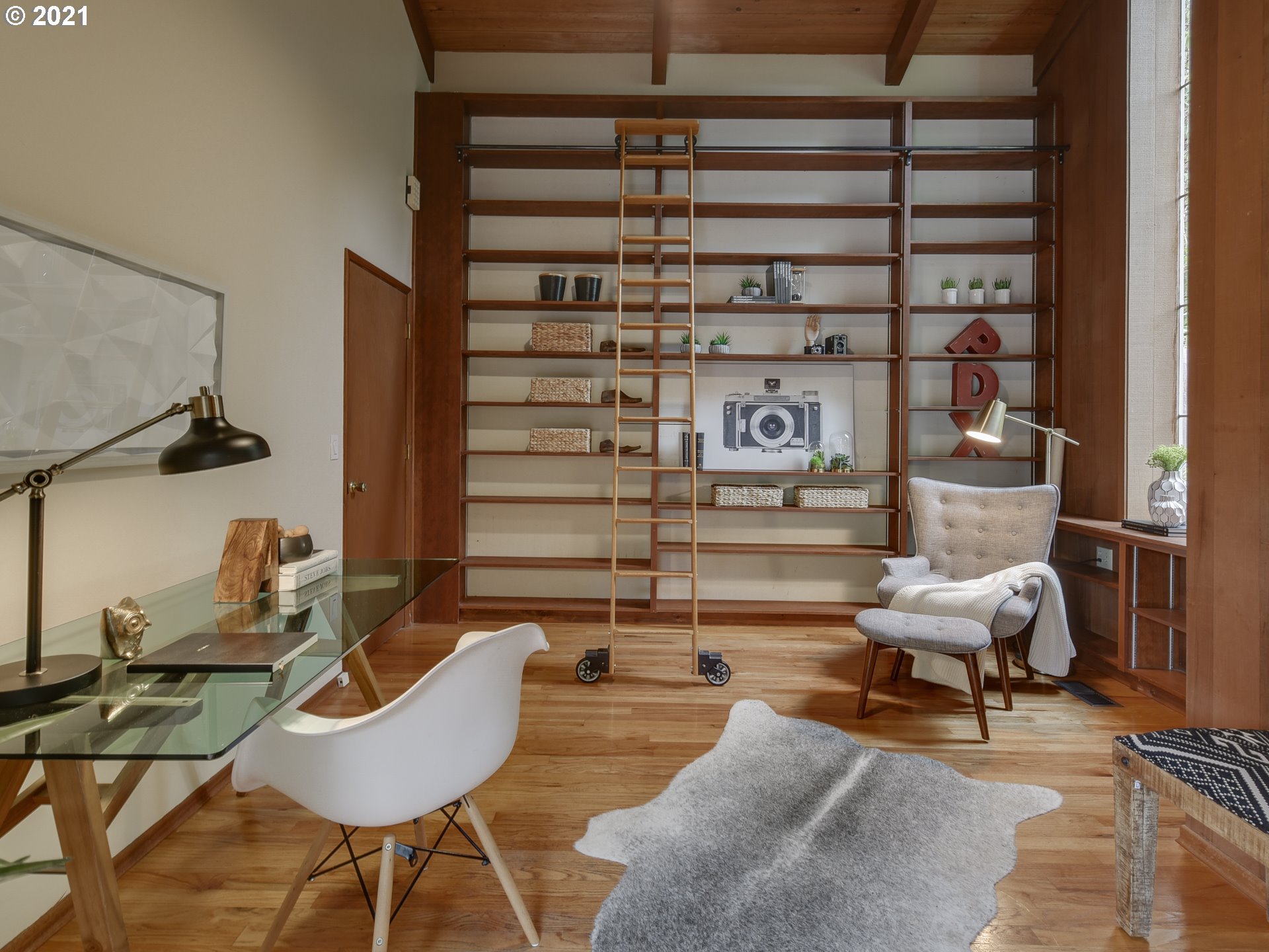 2610 Southwest 84th Avenue Portland, OR 97225 - Photo 15 of 32 Gallery Image 15