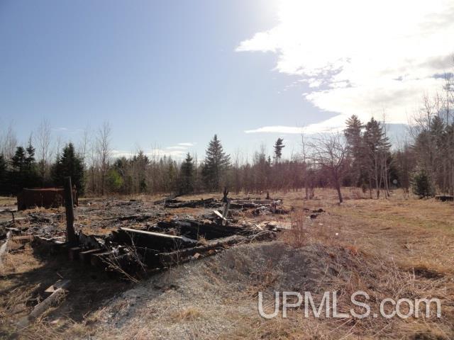 12886 Old 41 Road Baraga, MI 49908 - Photo 5 of 18 Gallery Image 5