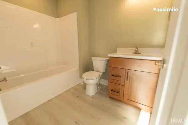 $249,000 | 7901 South Prestwick Drive, Newberry, IN 47449